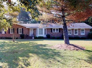 300 Cedar Rd, Goldsboro, NC 27534