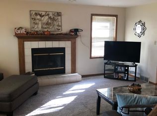 2818 W Hiawatha Dr, Appleton, WI 54914