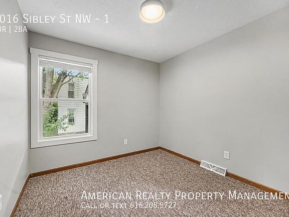4th image of 1016 Sibley St NW #1