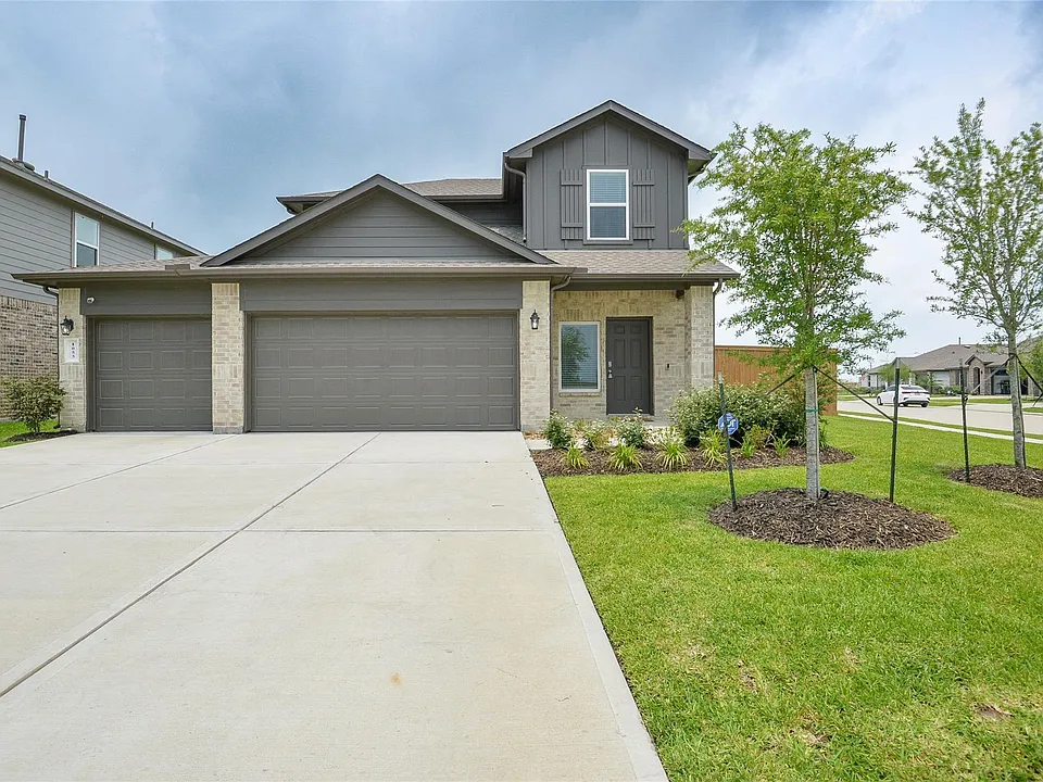 1055 Llano Trl