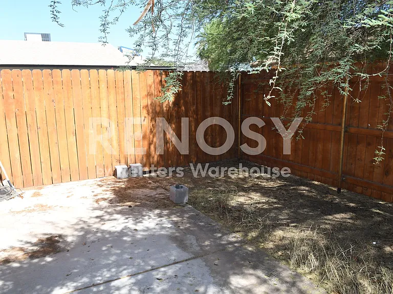 729 E Mission Ln #1 — Photo 47