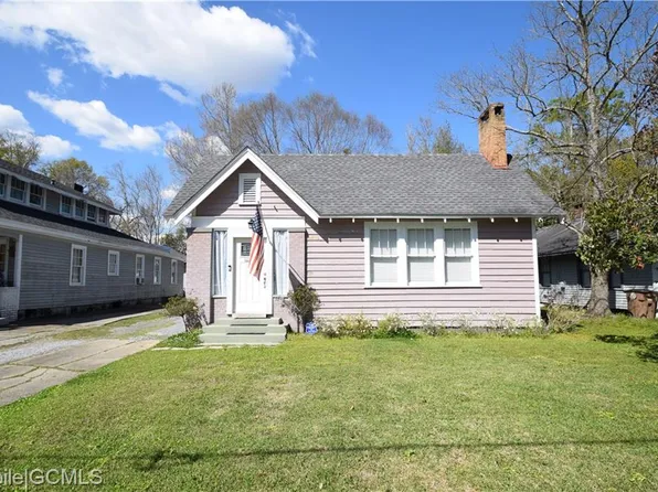 1706 Laurel St, Mobile, AL 36604