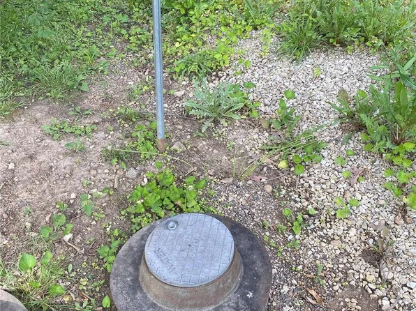 1640 Sequoya Ih Rd, Cuba, MO 65453