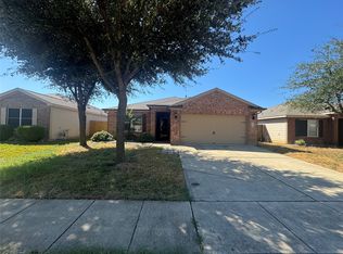 601 Hidden Dale Dr, Fort Worth, TX 76140