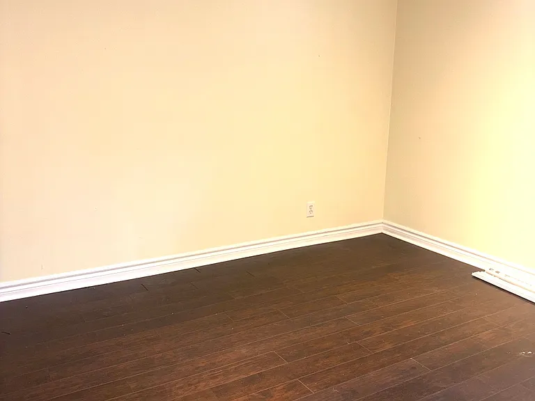 236 Letitia St #BASEMENT — Photo 3