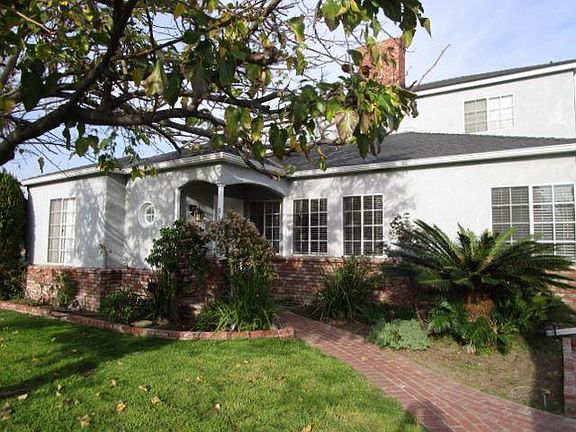 3rd image of 314 S Griffith Park Dr