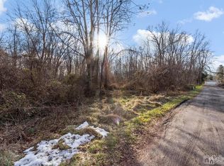 396 Spotswood Gravel Hill Rd, Monroe Township, NJ 08831