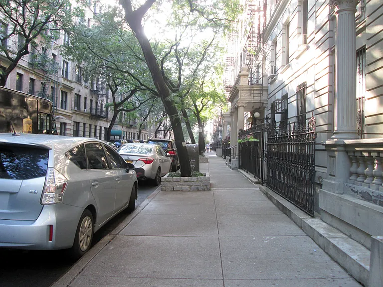 108 W 111th St #44 — Photo 34
