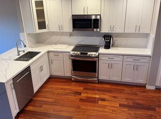 2912 NW 80th Ave, Sunrise, FL 33322