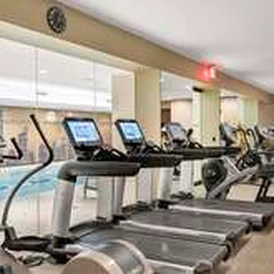 Rented by Compass | media 23