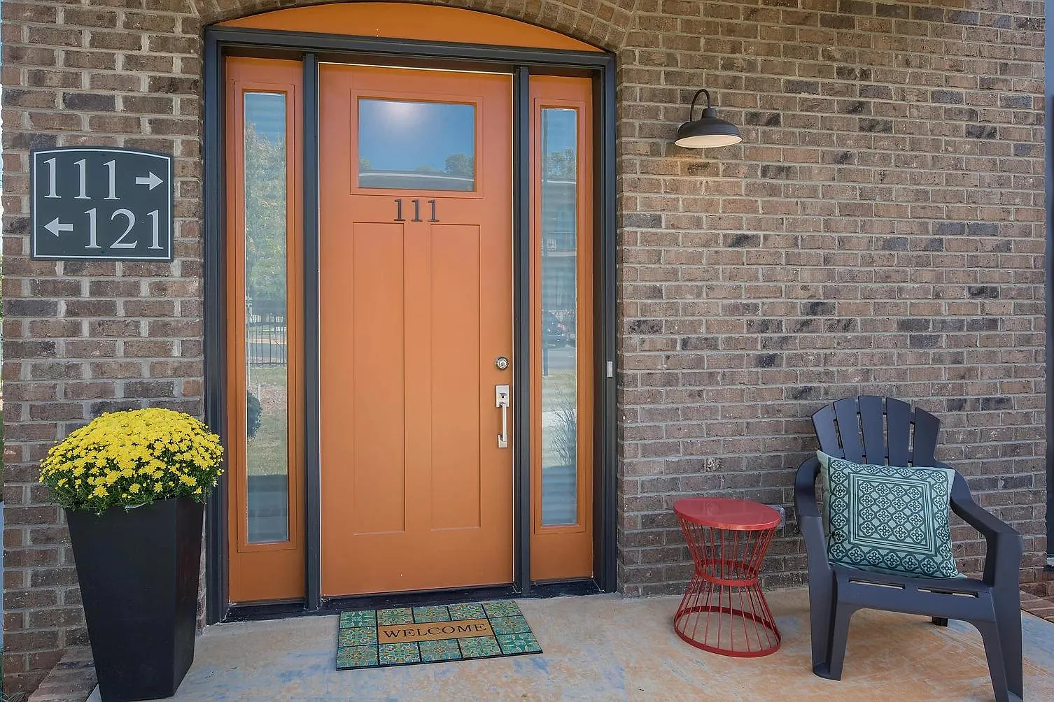 121 Sams Dr — Photo 4