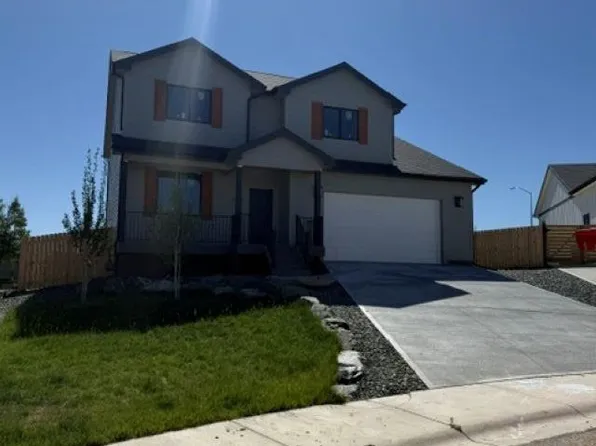 3679 Timber Wolf Dr, Casper, WY 82604