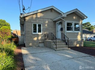 258 Alpine Way, Laurence Harbor, NJ 08879