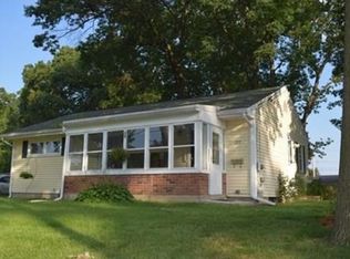127 Champagne Ave, Chicopee, MA 01013