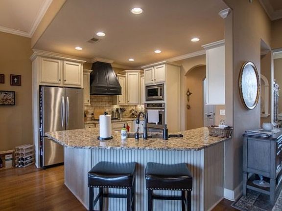 4th image of 5237 Adagio Ln