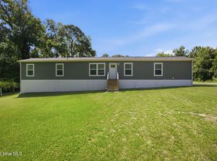 425 Beckys Creek Road, Hampstead, NC 28443