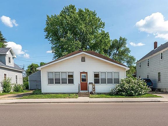 2nd image of 1024 STREET