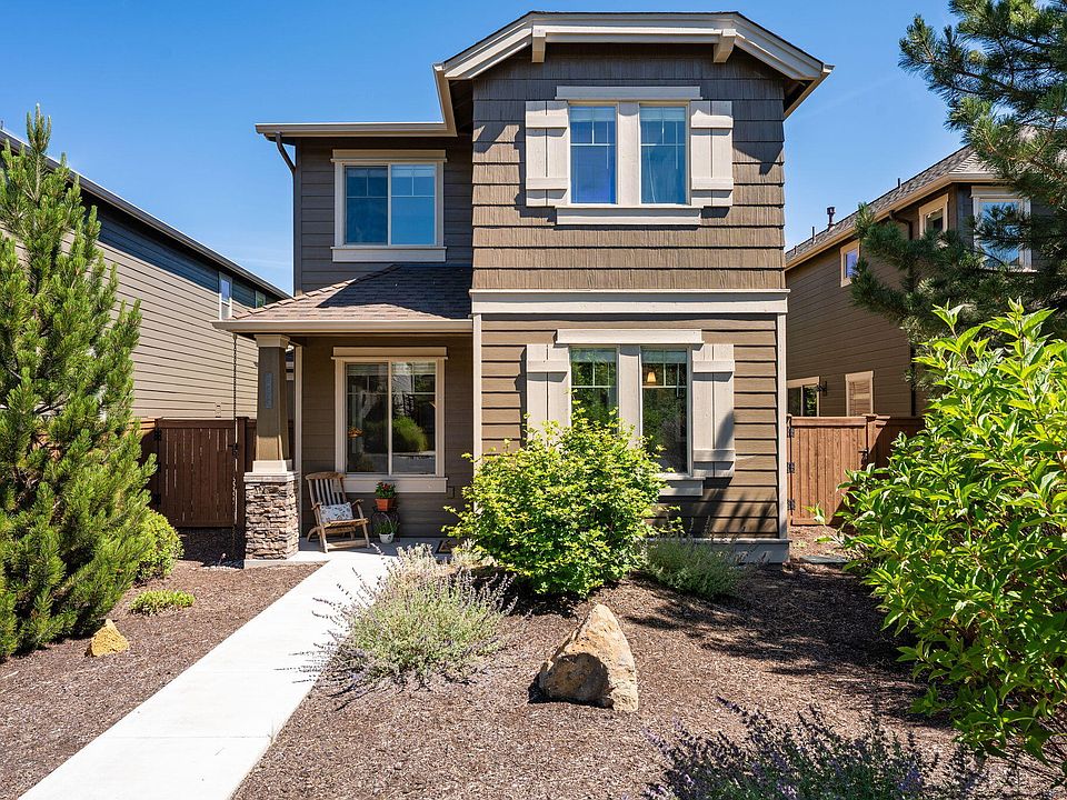 1st image of 20844 Gateway Dr