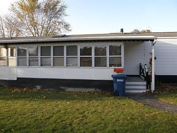 2nd image of 17 Shortway Dr