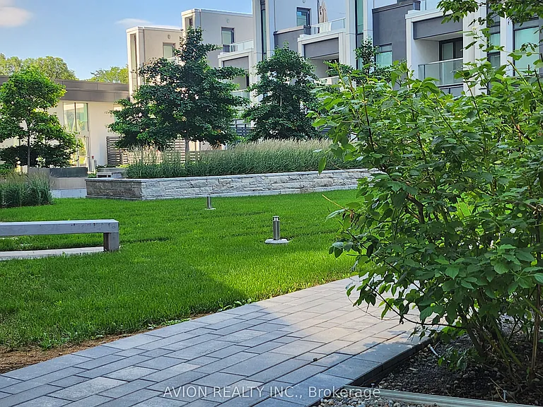 115 McMahon Dr #1205 — Photo 21