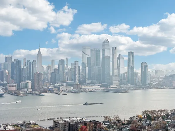 97 Clifton Terrace image 31 of 36