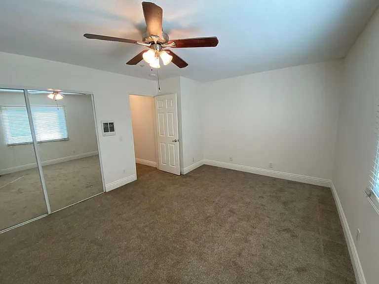 631 7th St #8 — Photo 26