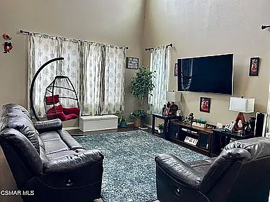 4th image of 676 Rio Grande Way