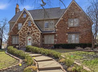 3315 SW 15th St, Topeka, KS 66604