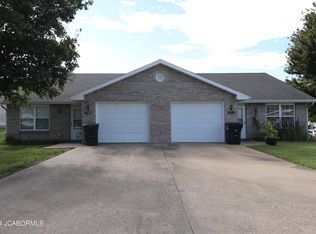 2709-2711 Porter Pl, Fulton, MO 65251
