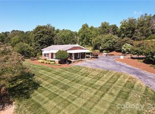 7596 Greedy Hwy, Hickory, NC 28602