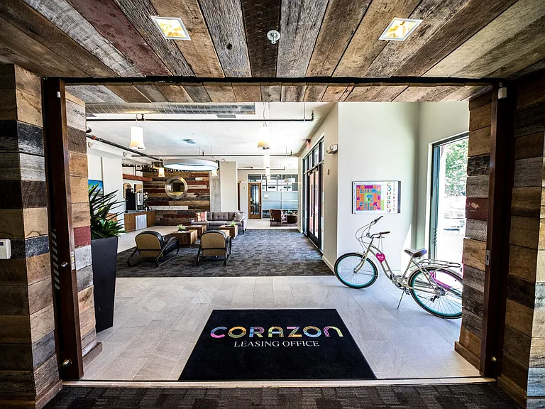 Corazon — Photo 12