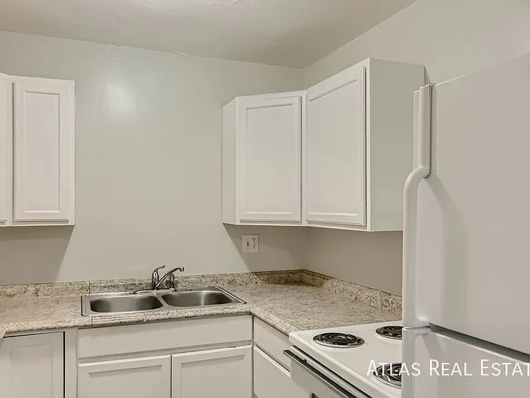 2929 W Colorado Ave #37 — Photo 10