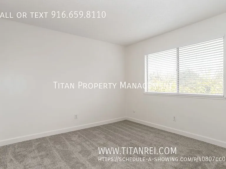 770 Carro Dr #4 — Photo 8