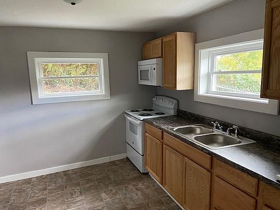 4th image of 1704 Highpoint Ave #2