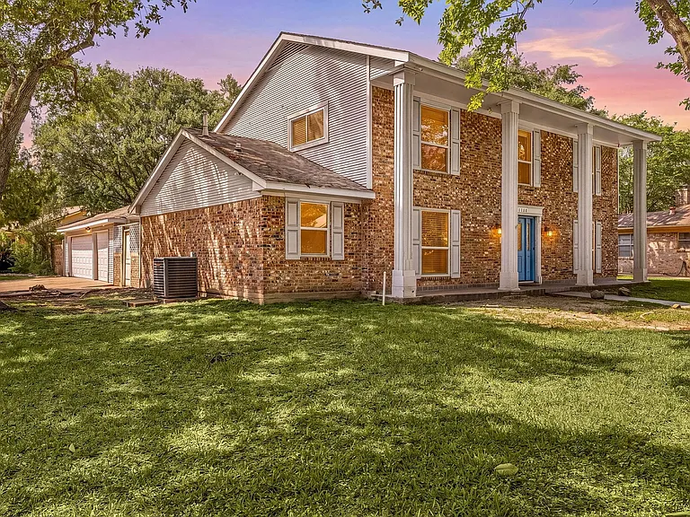2114 Briargreen Dr — Photo 41