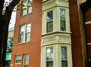 1830 W Superior St #2F, Chicago, IL 60622