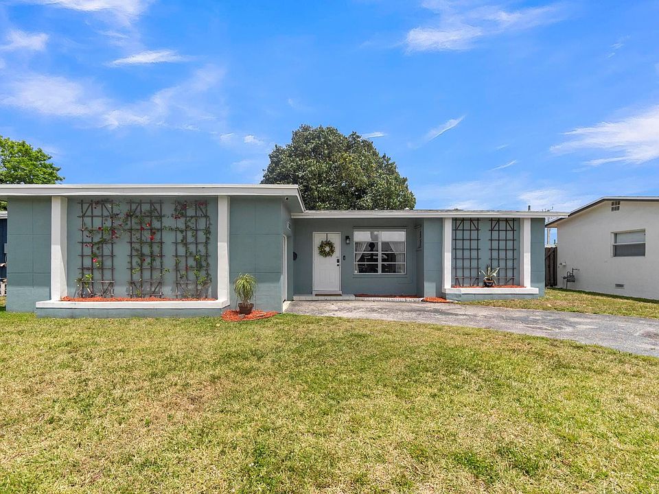1st image of 2620 NW 85th Avenue