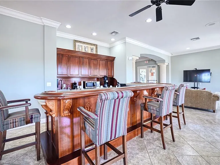1830 Florida Club Cir #4304 — Photo 33