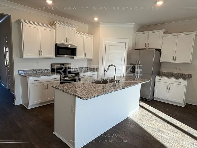 14913 Dayton Cir — Photo 15