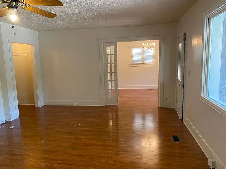 37 N 200 E #1 — Photo 6