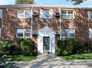 89-34 155th Ave #3, Howard Beach, NY 11414