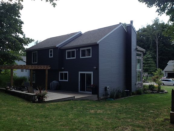3rd image of 8686 Woodhaven Dr SW