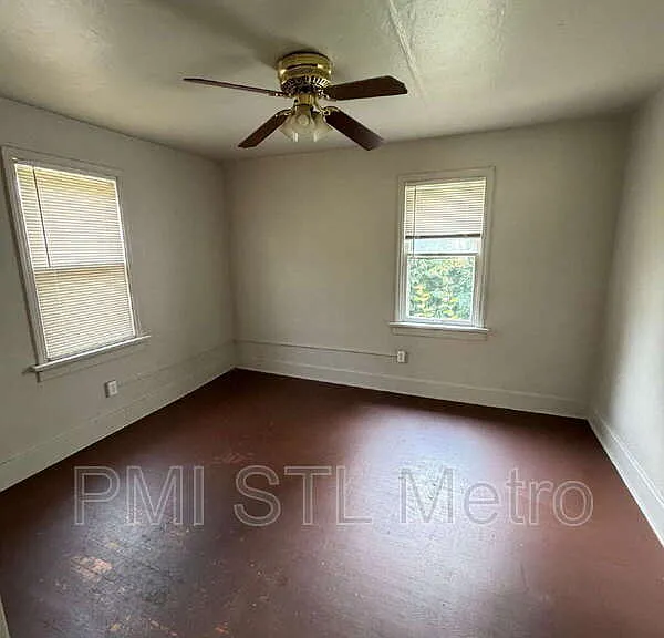 5336 Fletcher St — Photo 4