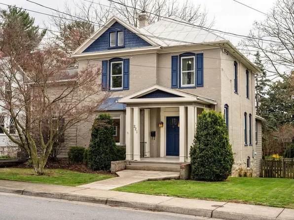 221 Paul St, Harrisonburg, VA 22801