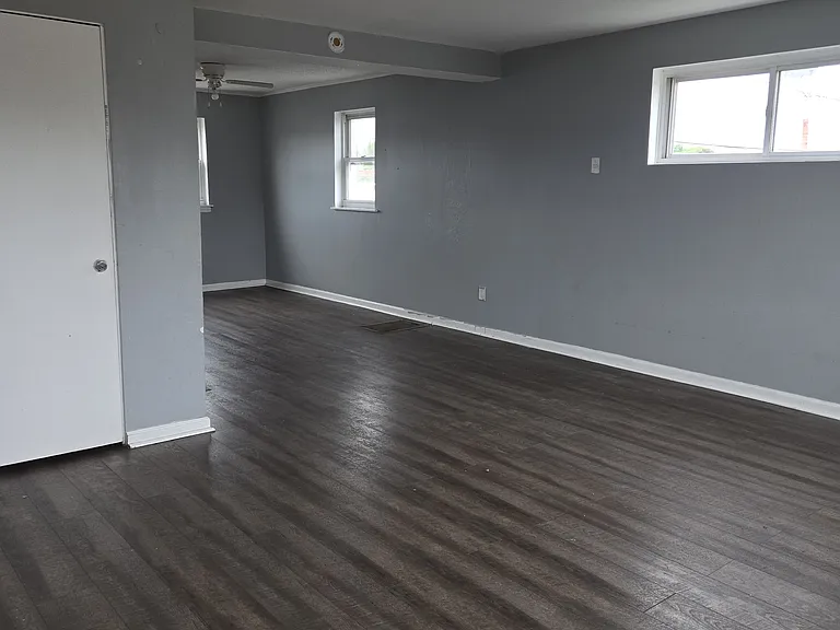 601 Randolph St — Photo 1