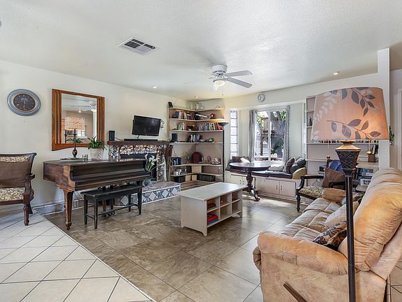 5th image of 30805 Avenida Del Yermo