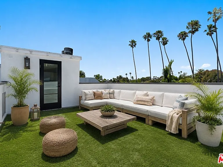 660 San Juan Ave — Photo 4