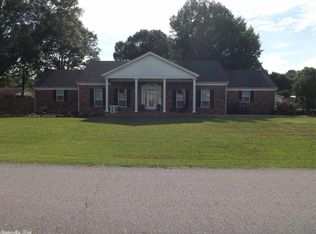 110 Campbell Dr, Beebe, AR 72012