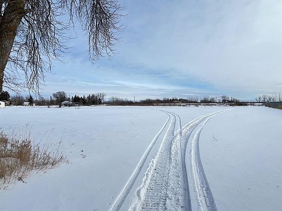 5th image of 5137 Henderson Hwy