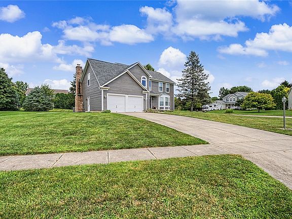 2nd image of 1933 Glen Meadow Way